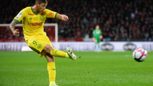 El presidente de Cardiff: "Estamos muy preocupados por la seguridad de Emiliano Sala"