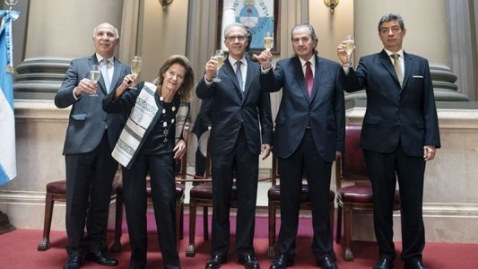 La Corte tratará el planteo por la reelección del gobernador de La Rioja, Sergio Casas