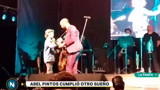 Video: Abel Pintos le cumplió el sueño a Simón