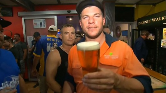 Un bar en Australia regala cerveza por la ola de calor