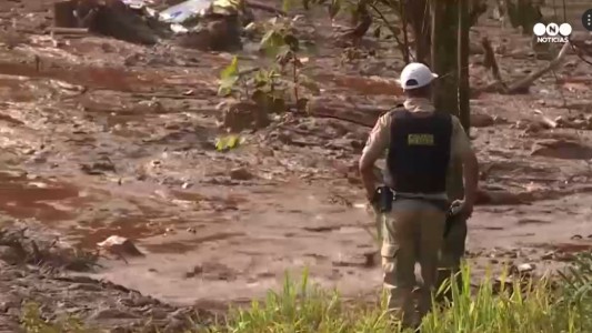 Llega la ayuda humanitaria a Brasil