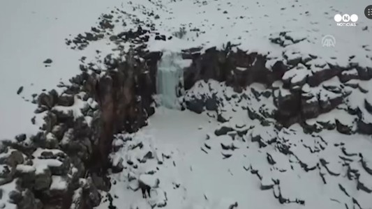 Espectáculo natural: cataratas congeladas en Turquía