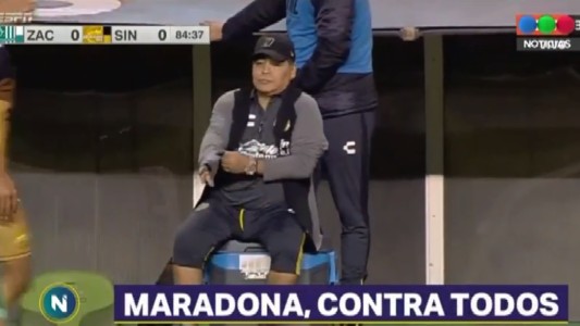 La furia de Maradona: recibió un botellazo y atacó a la FIFA