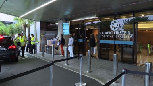 Bolsonaro sufrió complicaciones tras la cirugía