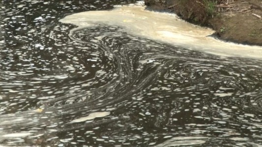 Sequías y contaminación generan hambre en cuenca de río Lempa