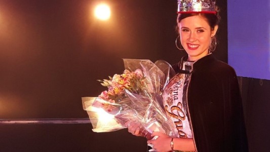 Video: Reina de Guaymallén canta un tema insultando a los chilenos