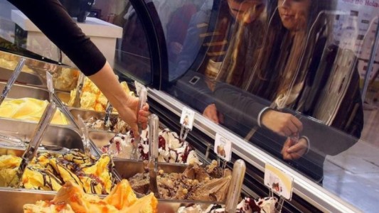 Murió una nena de 9 años tras comer helado durante las vacaciones