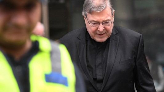 Condenaron al número 3 del Vaticano por abuso sexual de menores