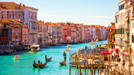 Venecia cobrará una tasa de admisión a turistas