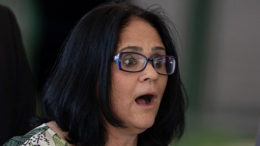 Las increíbles propuestas de la ministra brasileña Damares Alves para combatir la violencia de género