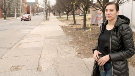 Se fue cuando tenía 9 años y volvió 20 años después con hijos y una nueva identidad