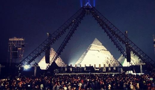Histórico show de los Red Hot Chili Peppers en las Pirámides de Egipto