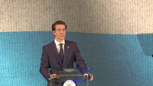 El más joven de los presidenciables uruguayos lanza campaña