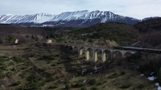 Inauguran el tren “transiberiano” de Italia