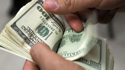Otra vez el dólar superó los $43