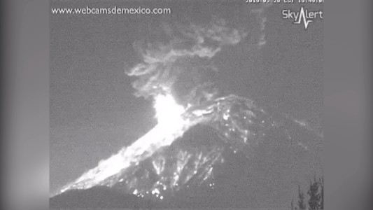 Nueva explosión en el volcán Popocatépetl en México