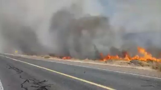 Fuego descontrolado en Neuquén