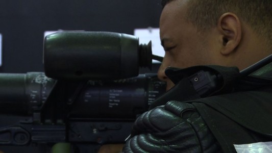 Insólito: roban una pistola en la feria de defensa de Rio