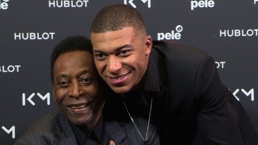 Internaron a Pelé en París tras un evento publicitario con Mbappé