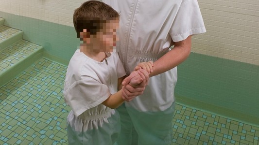 Cambio en la Iglesia de los mormones: acepta bautizar a hijos de parejas homosexuales