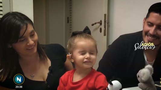 "Adiós, silencio": así es la reacción de alguien que escucha por primera vez