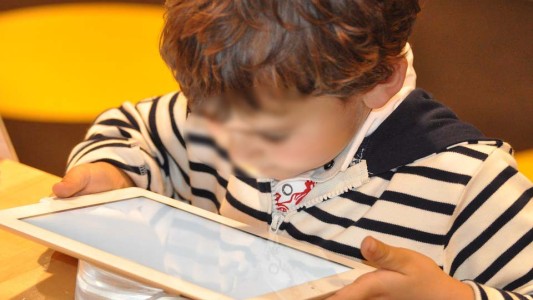 Un nene de 3 años le bloqueó el iPad al padre hasta el año 2067