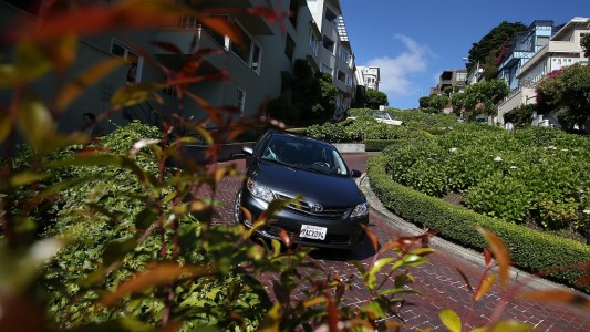 Peaje de 10 dólares por un tramo de 125 metros