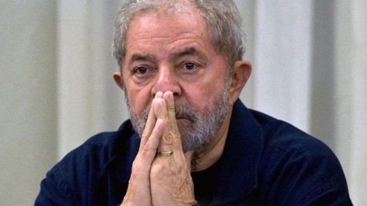 La Justicia brasileña redujo la pena de Lula: podría salir de prisión este año