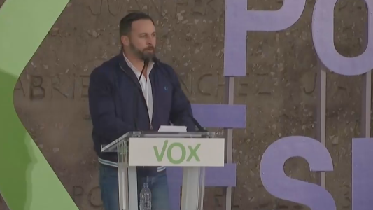 VOX: A favor de Caperucita Roja contra feminazis y progres