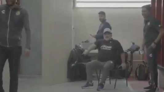 Intacto: el espectacular caño de Maradona