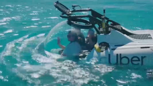 Uber lanza viajes en submarino