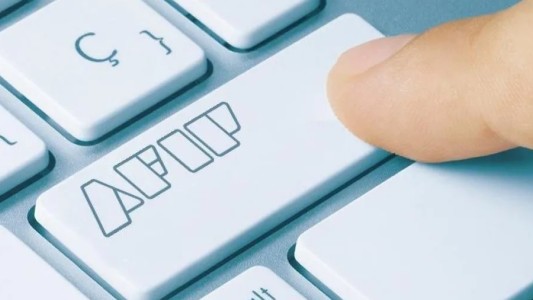 AFIP elevó a 1,5 millones de pesos el piso de ingresos para presentar Ganancias y Bienes Personales