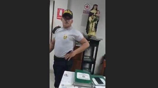 Presos intentan escapar de una comisaría durante el sismo de Perú