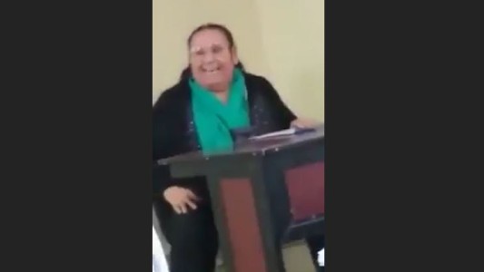 Docente amenaza a estudiante: “Una hablada más y voy te mato”