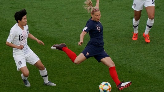 Francia le ganó a Corea del Sur por 4-0 y el Mundial comienza con una fiesta