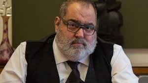 Lanata sigue internado y confirman que tiene gripe A