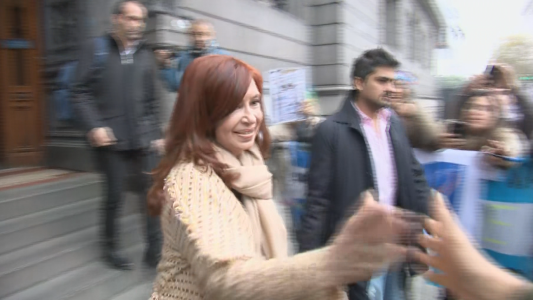 CFK se reunió con Urribarri y faltó a la audiencia judicial