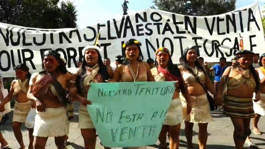 Indígenas contra las petroleras en el Amazonas