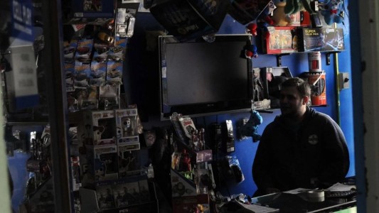 Apagón en La Plata: vecinos afectados no pagarán la boleta de luz de este mes