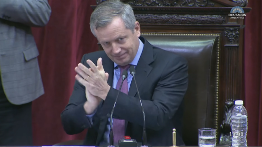 Monzó sorprendió al felicitar a los peronistas vencedores