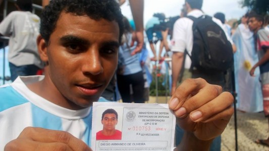 La emoción del Diego Armando brasileño que podrá ver a Messi en acción en el Maracaná