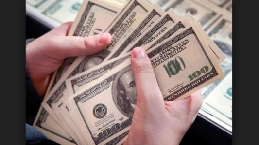 El Banco Central mantendrá la banda cambiaria hasta fin de año