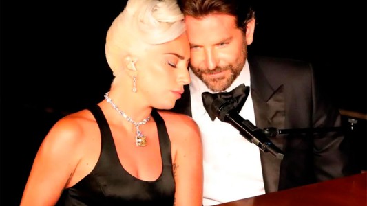 ¿Lady Gaga está esperando un bebé de Bradley Cooper?