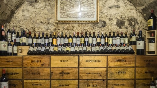 Robaron vinos por casi 700 mil dólares en un restaurante