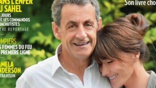 Foto y polémica: ¿creció Nicolas Sarkozy y pasó a Carla Bruni?
