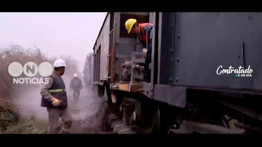 Contratado por un día: Roberto Funes Ugarte se prueba como empleado ferroviario