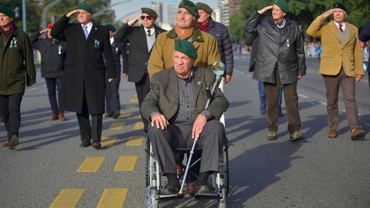 Aldo Rico: "Ni el Presidente me puede impedir que yo desfile"