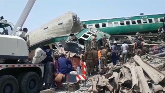 Fatal accidente de trenes en Pakistán