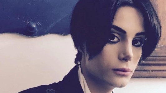 Habló Felipe Pettinato desde su habitación: "admito que soy adicto"