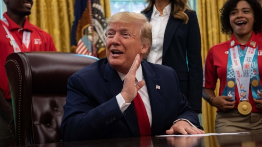 Estados Unidos derribó un drone iraní en el estrecho de Ormuz